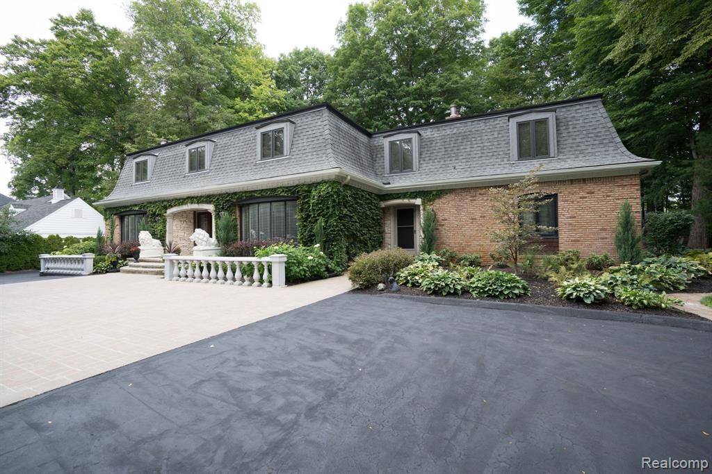 Northville Twp, MI 48168,45778 FERMANAGH Drive