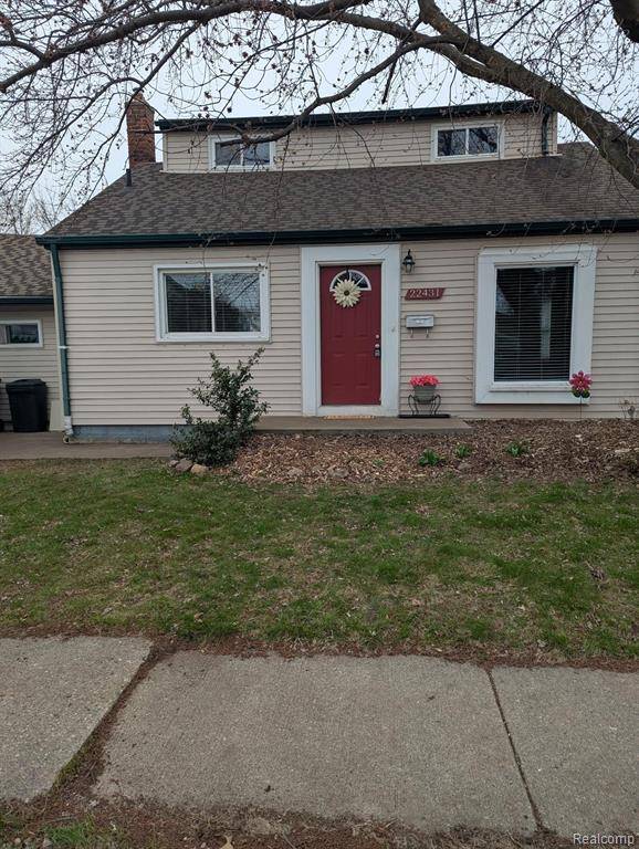 St. Clair Shores, MI 48080,22431 GLEN  Court