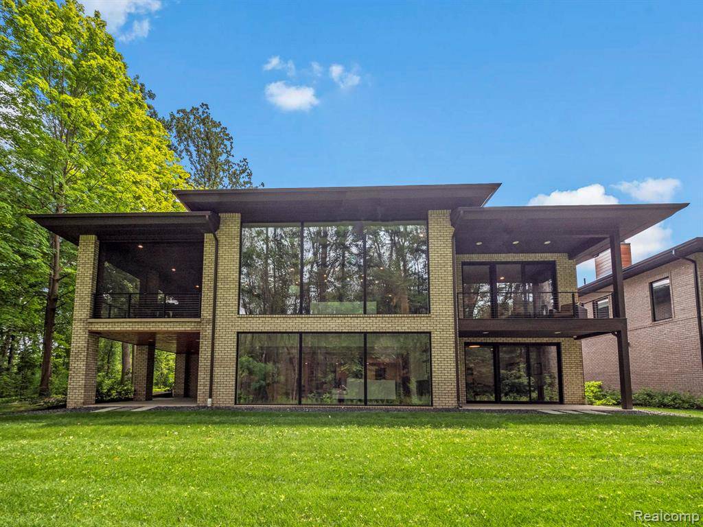 West Bloomfield Twp, MI 48323,4274 WENDELL Road