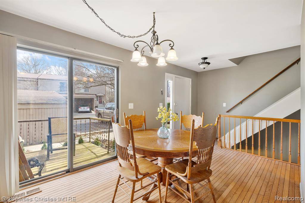 Rochester Hills, MI 48307,1413 OAKBROOK E 10