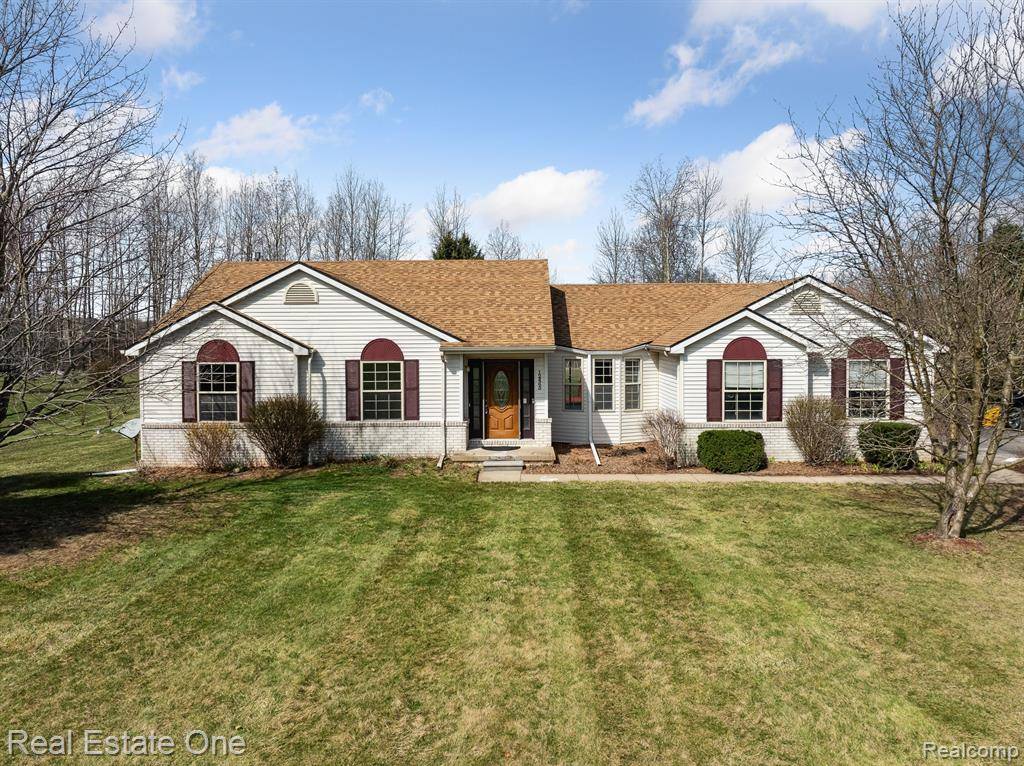 Brighton Twp, MI 48114,12465 HYNE Road