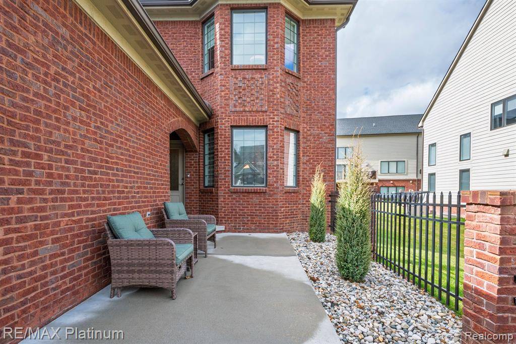 Brighton, MI 48114,3616 Bay Harbor  Drive