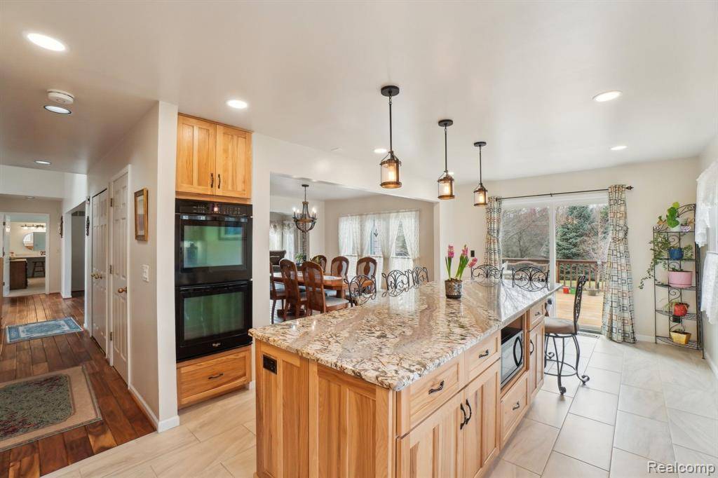 Rochester Hills, MI 48309,2138 KENNEDY Drive