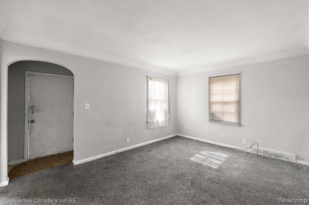 Detroit, MI 48224,10817 MARNE Street