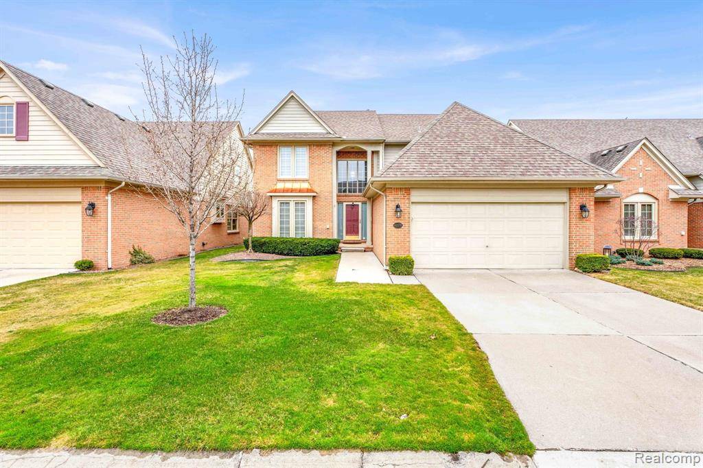 Sterling Heights, MI 48314,43576 INGLENOOK