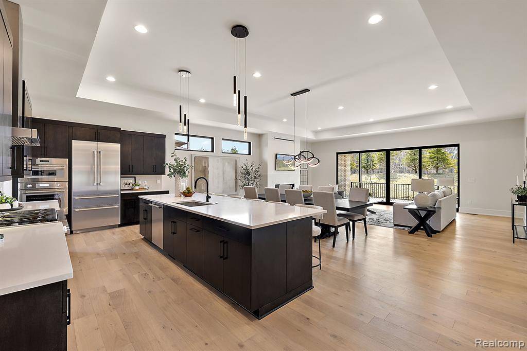 Novi, MI 48374,49351 VILLA Drive
