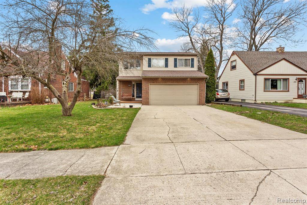 Waterford Twp, MI 48328,150 EXMOOR Road
