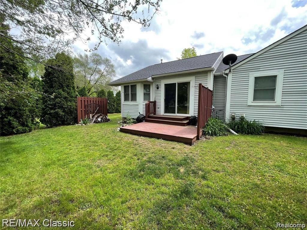 Highland Twp, MI 48357,2191 N MILFORD Road