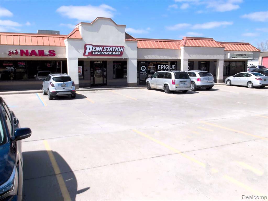 Clinton Twp, MI 48036,44637 N GRATIOT Avenue
