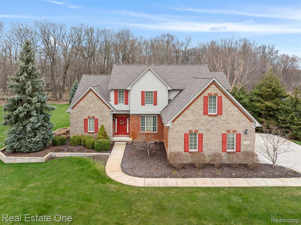 Brighton Twp, MI 48114,128 W AUBURN Trail