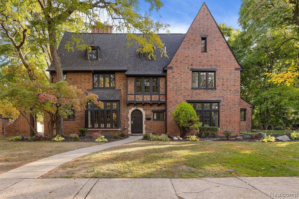 Detroit, MI 48214,360 Lodge Drive