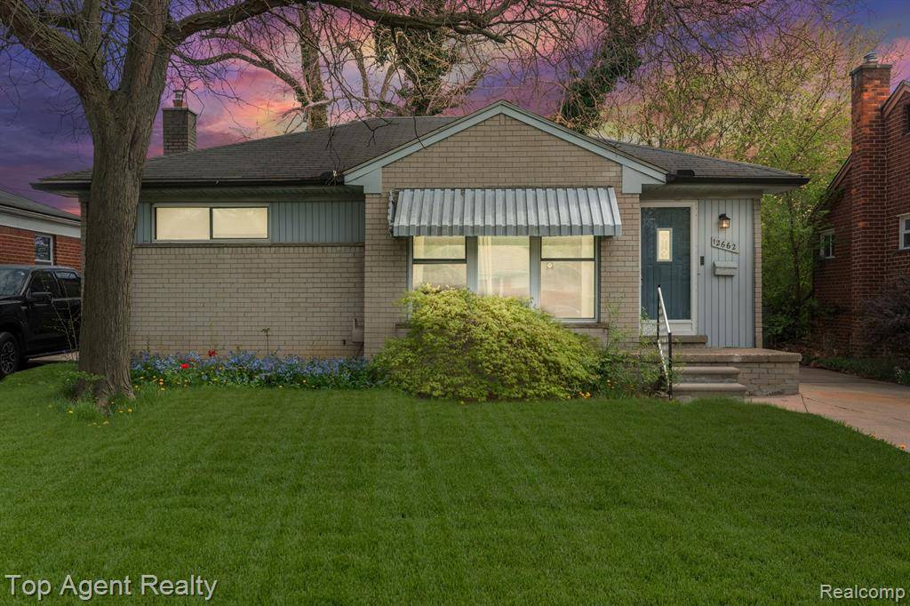 Detroit, MI 48223,12662 RIVERDALE Avenue