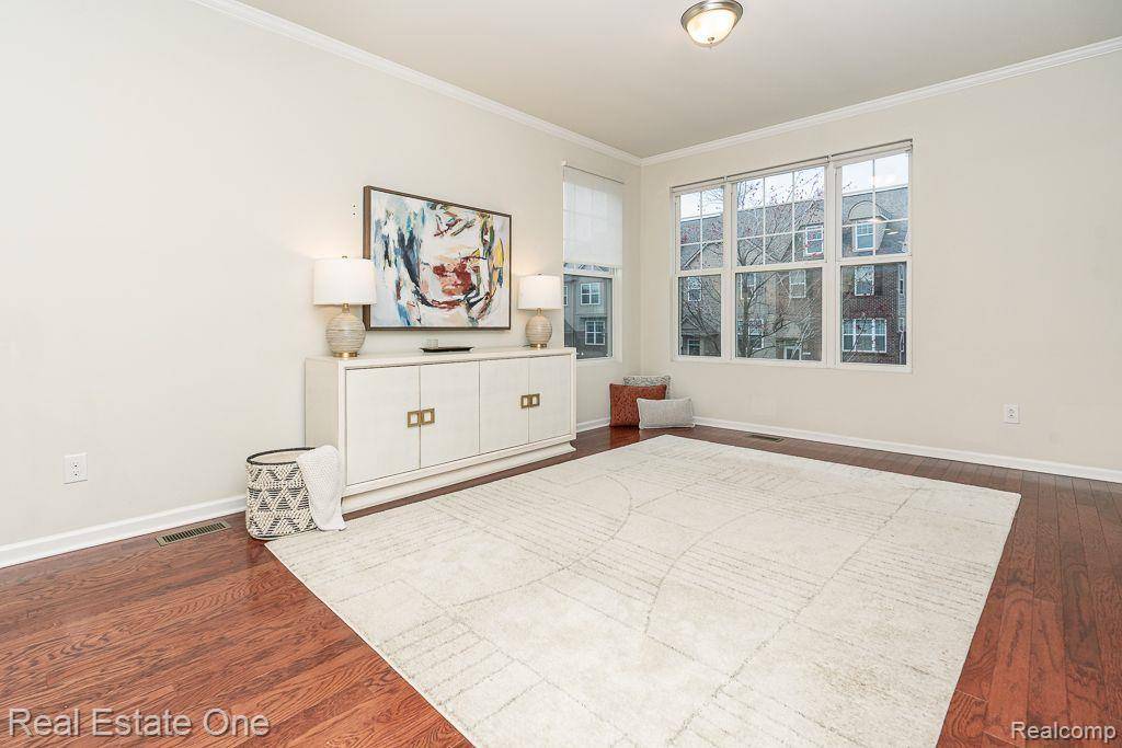 Rochester Hills, MI 48307,2669 HELMSDALE Circle
