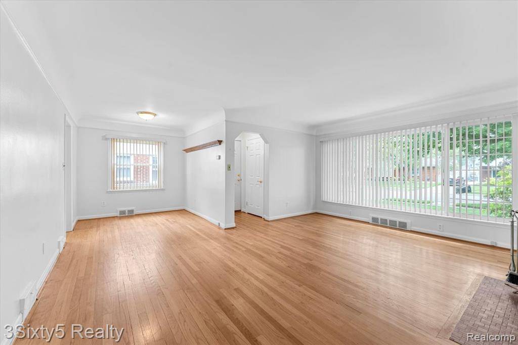 Wyandotte, MI 48192,2493 20TH Street
