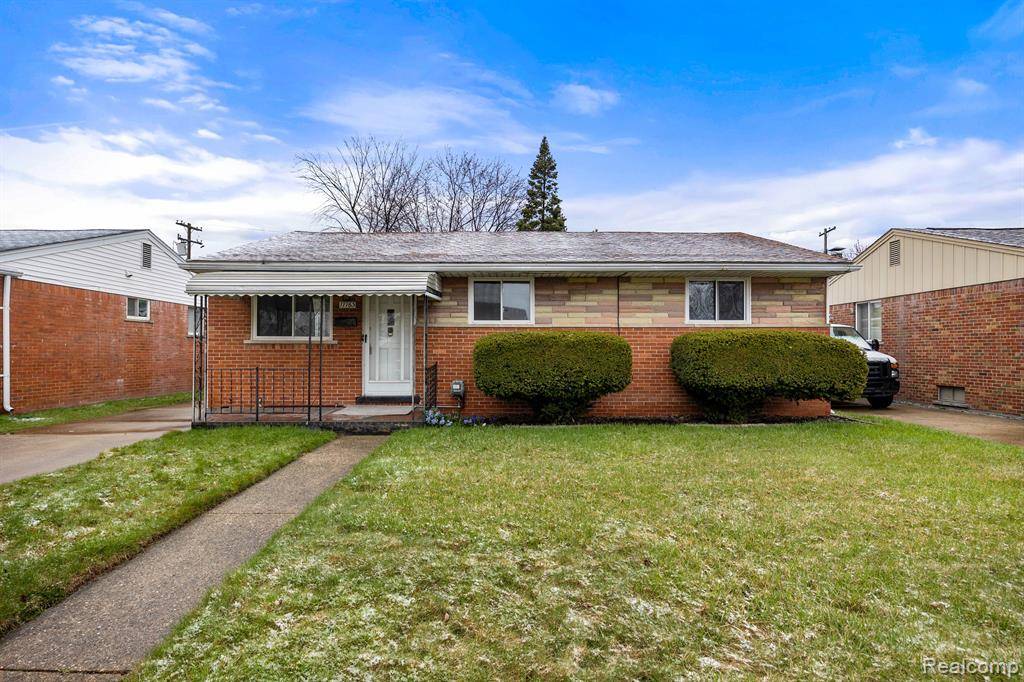 Fraser, MI 48026,17763 SUMMER Lane S
