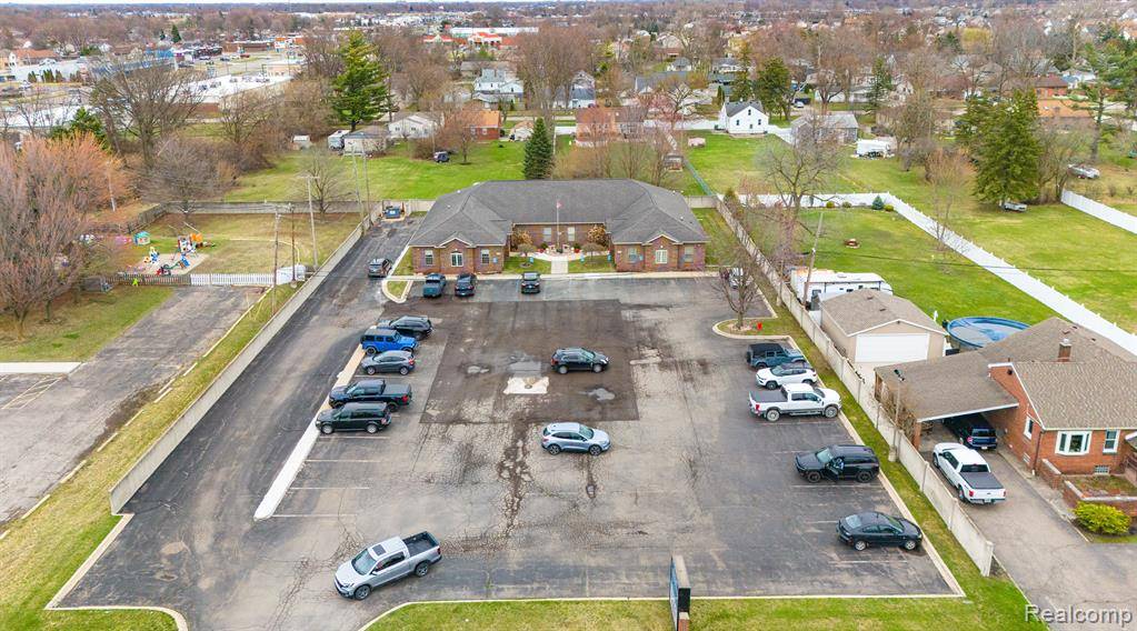 Southgate, MI 48195,15195 ALLEN Road