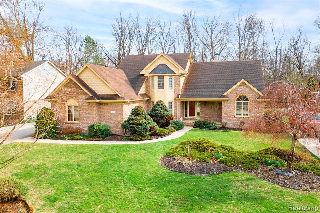 Grosse Ile Twp, MI 48138,7837 OAK RIVER Drive