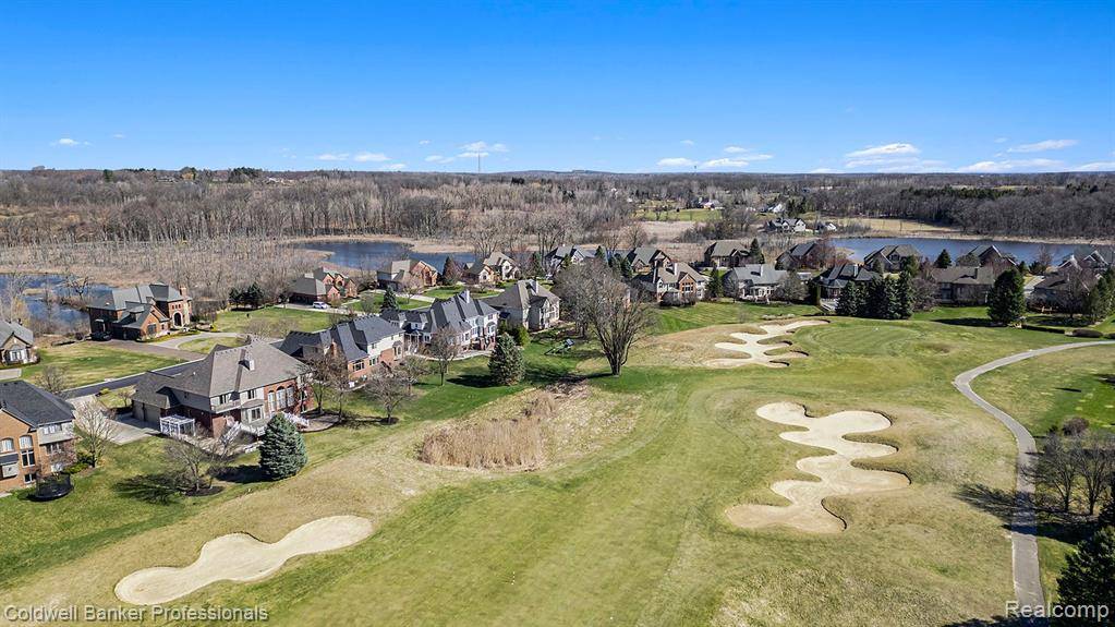 Oakland Twp, MI 48363,2434 PEBBLE BEACH Drive