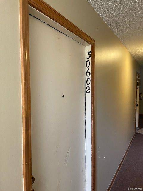 Roseville, MI 48066,30602 OAKRIDGE MANOR Drive