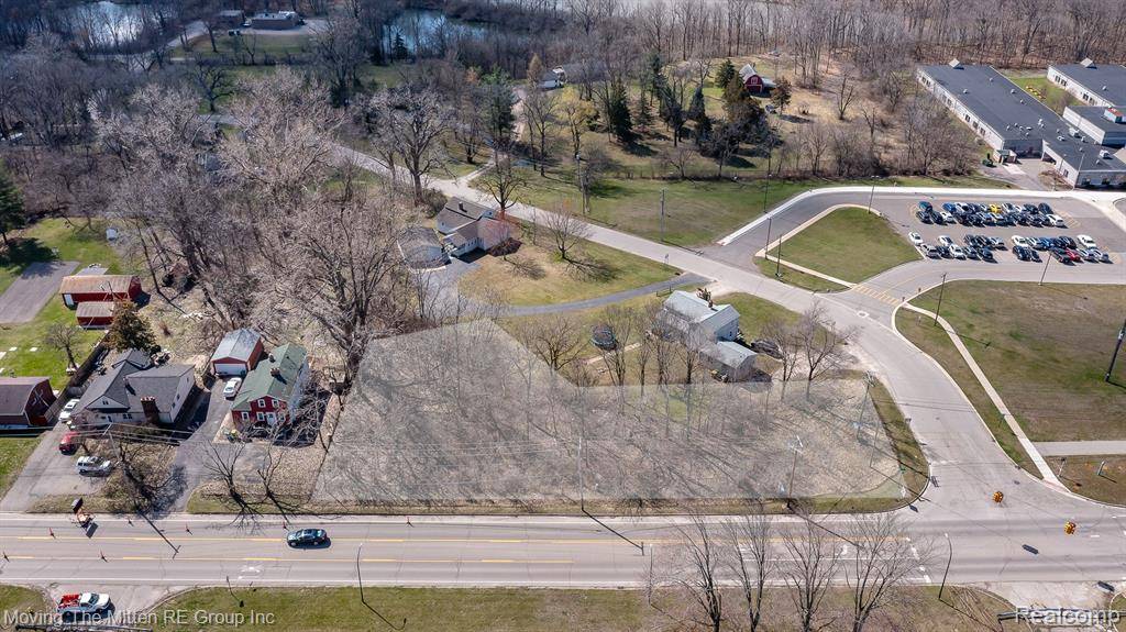 Ypsilanti Twp, MI 48198,3208 GROVE Road