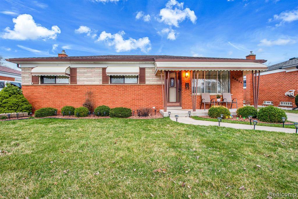 Warren, MI 48088,32334 GLOEDE Drive