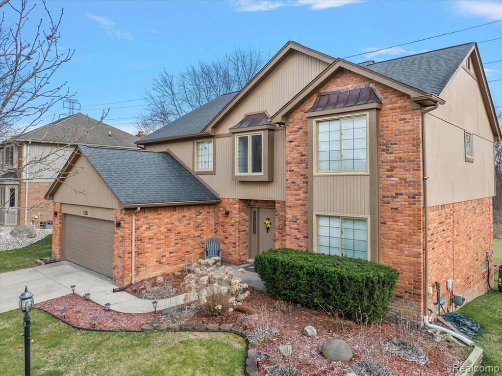 Rochester Hills, MI 48307,1335 BEMBRIDGE Drive