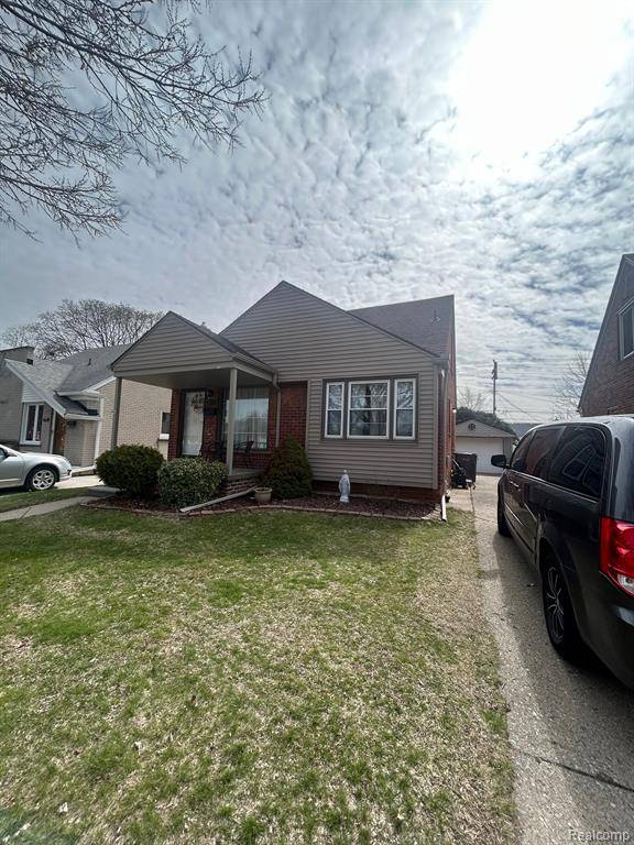 Dearborn, MI 48124,2037 EDGEWOOD Street