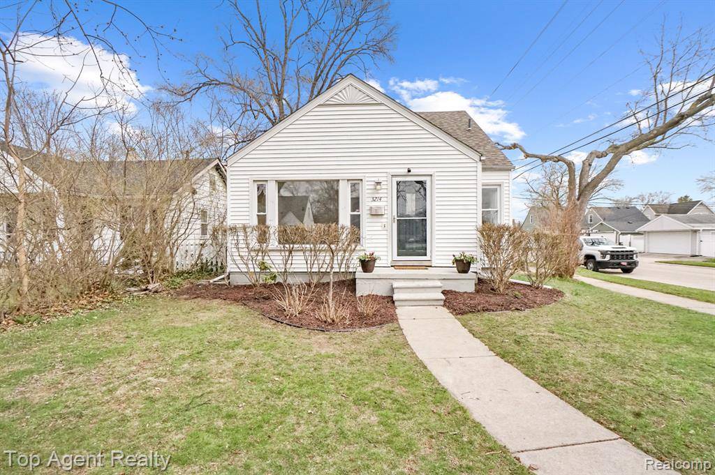 Berkley, MI 48072,3214 ELLWOOD Avenue