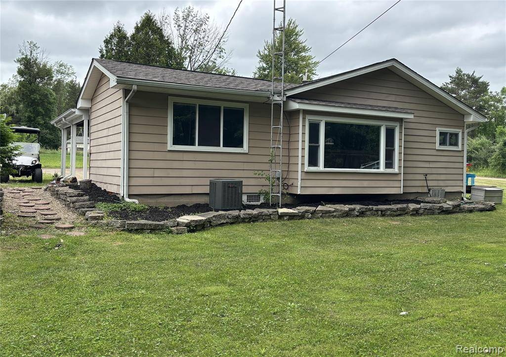 Dayton Twp, MI 48760,4633 ANGLING Road