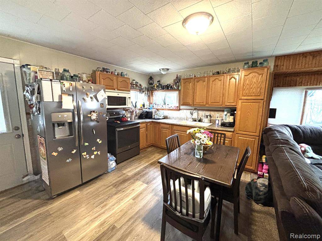 Dayton Twp, MI 48760,4633 ANGLING Road