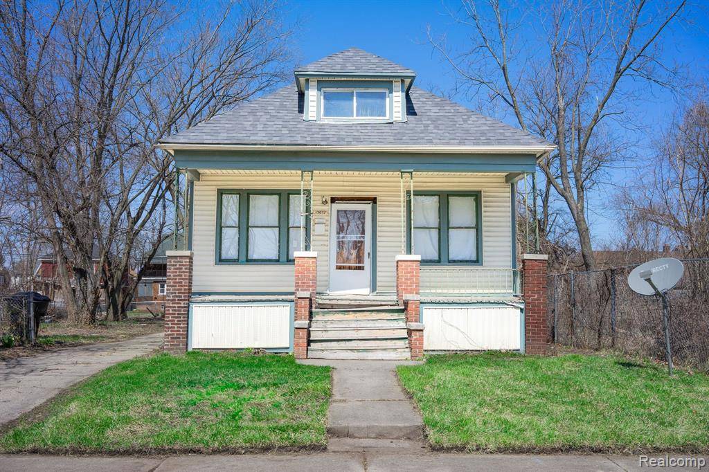 Detroit, MI 48213,13057 CHELSEA Street