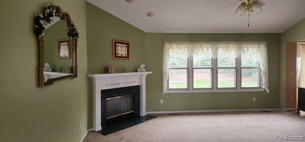 Shelby Twp, MI 48315,14037 Barton Drive