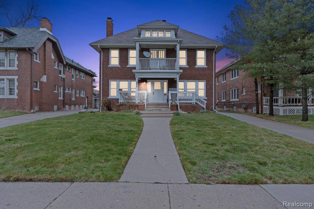 Detroit, MI 48215,896 ALTER Road