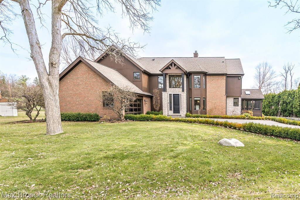 Bloomfield Twp, MI 48302,3403 CHICKERING Lane