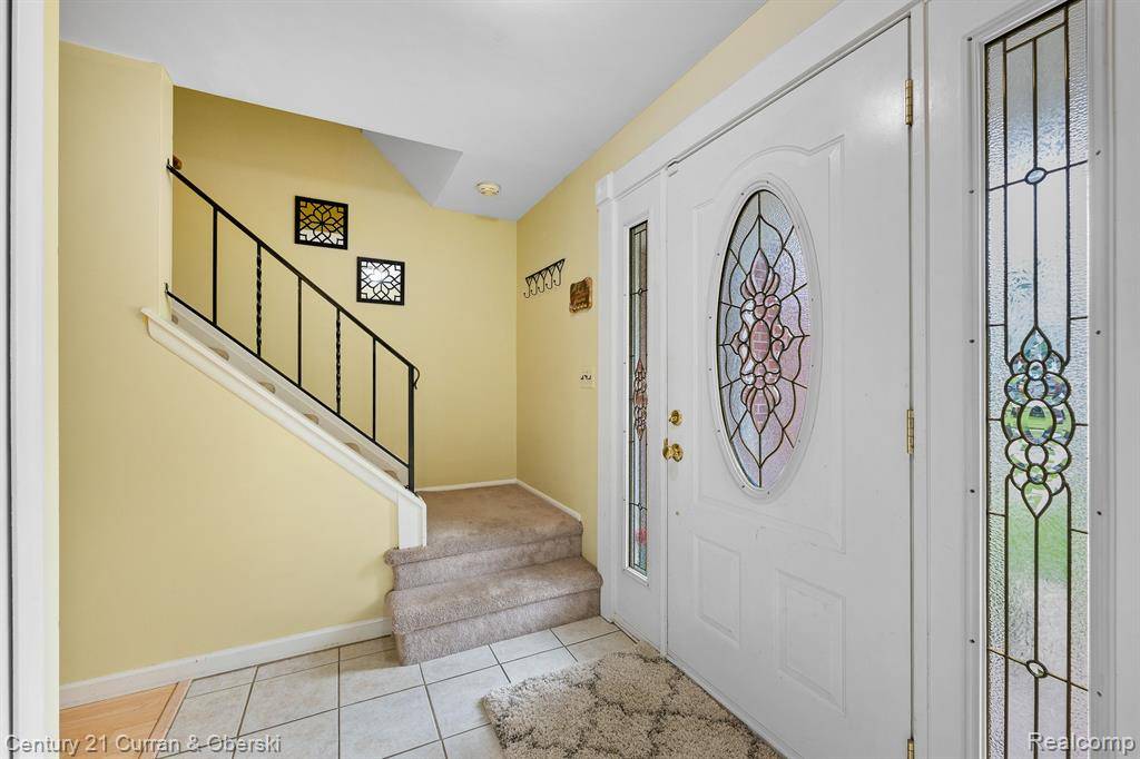 Dearborn Heights, MI 48127,27020 HAVELOCK Drive