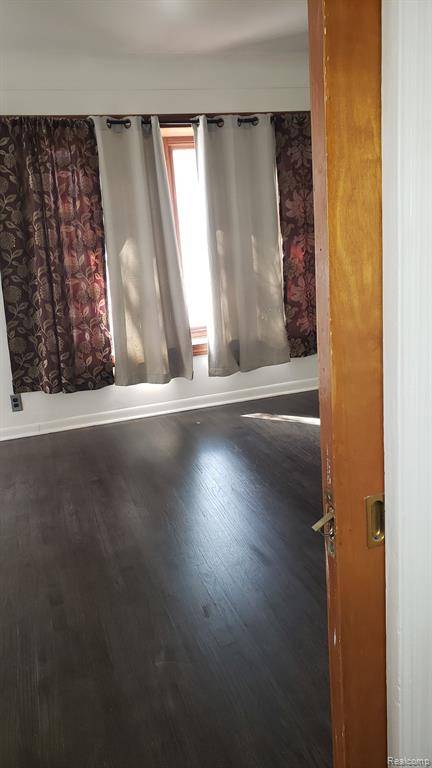 Eastpointe, MI 48021,24304 ROSEBUD Street