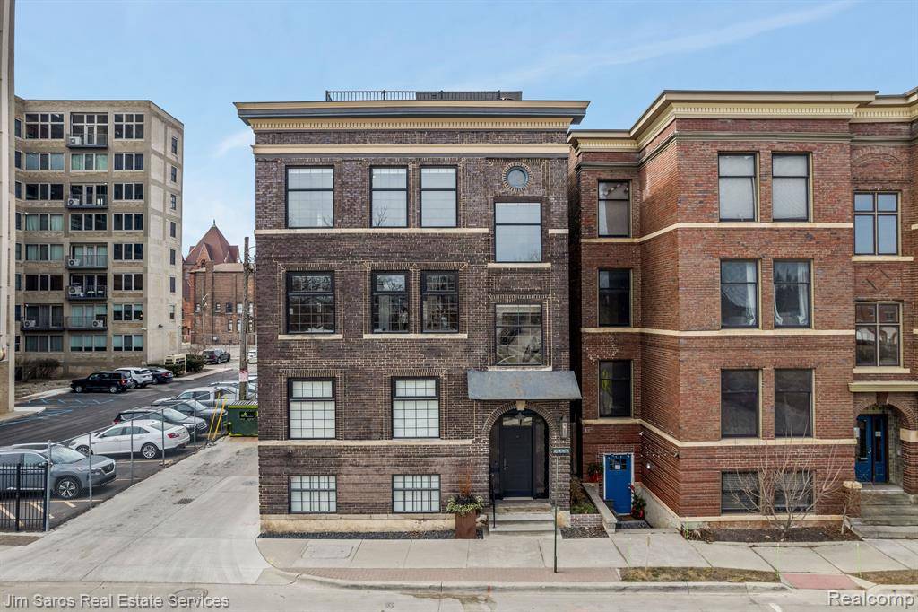 Detroit, MI 48201,2959 JOHN R Street