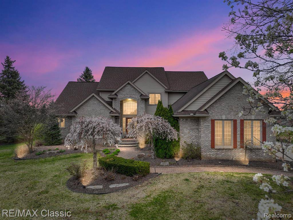 Lyon Twp, MI 48178,23760 SPY GLASS Hill N