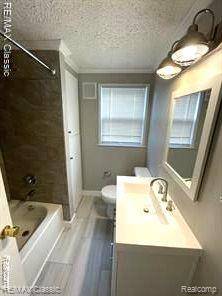 South Lyon, MI 48178,124 N WARREN Street