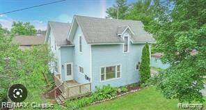 South Lyon, MI 48178,124 N WARREN Street