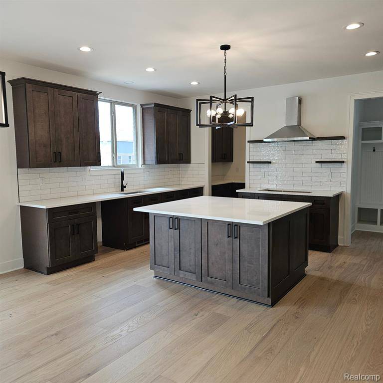 Macomb Twp, MI 48042,18468 STALLMANN Drive