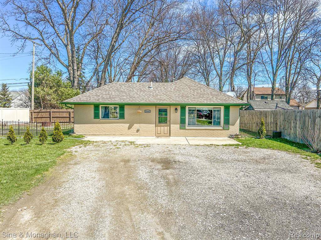 Clinton Twp, MI 48035,23443 LAKEWOOD Street