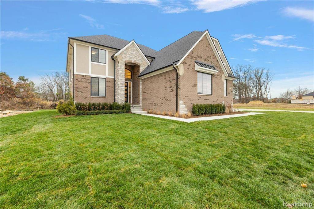 Macomb Twp, MI 48042,50896 MISTWOOD Drive