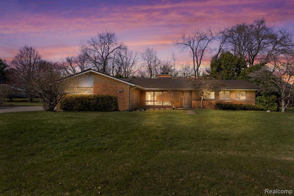 Bloomfield Hills, MI 48302,5799 BLANDFORD Court