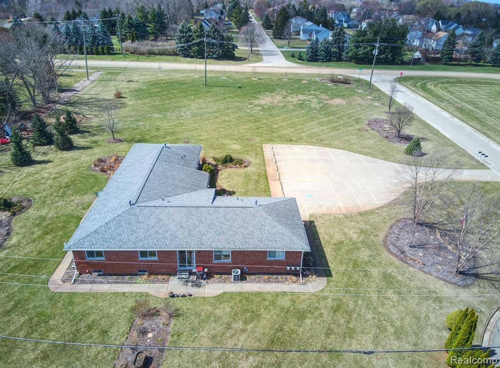 Lyon Twp, MI 48165,27036 Sandy Hill Lane