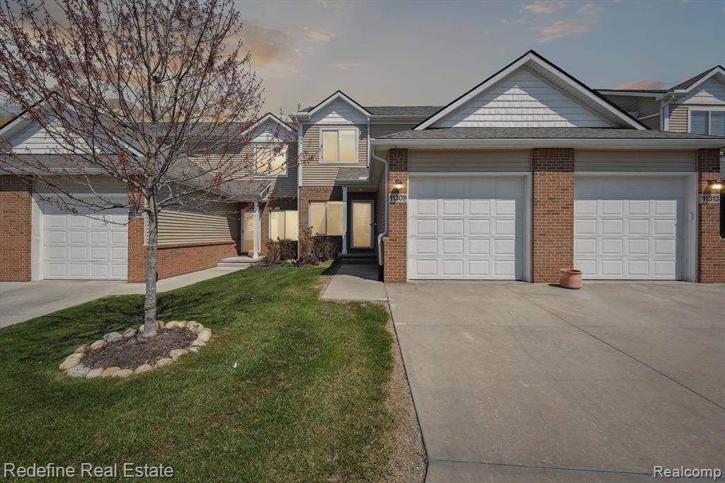 Brighton Twp, MI 48116,11309 Woodruff Lake Drive