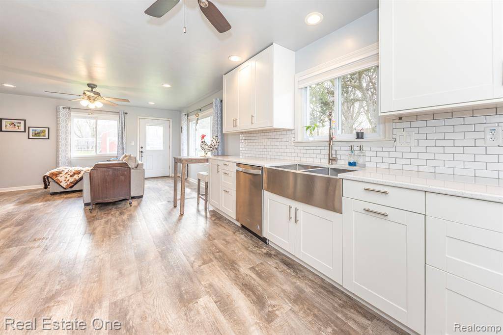 Green Oak Twp, MI 48178,11145 Nine Mile Road