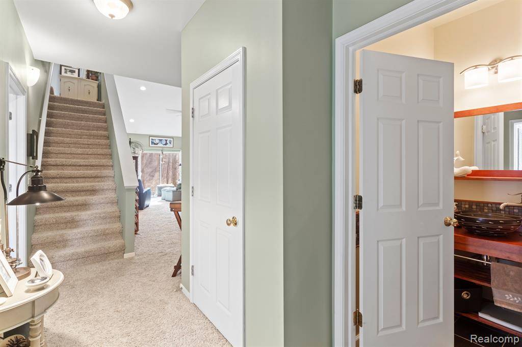 Auburn Hills, MI 48326,3516 GROVE Lane