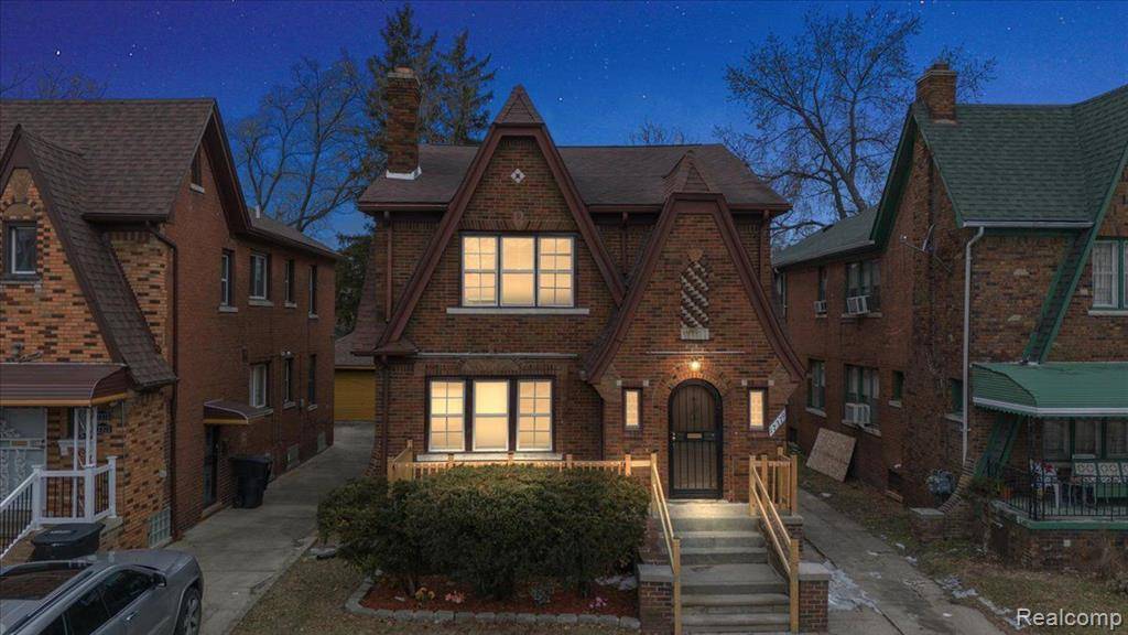 Detroit, MI 48221,17379 STOEPEL Street