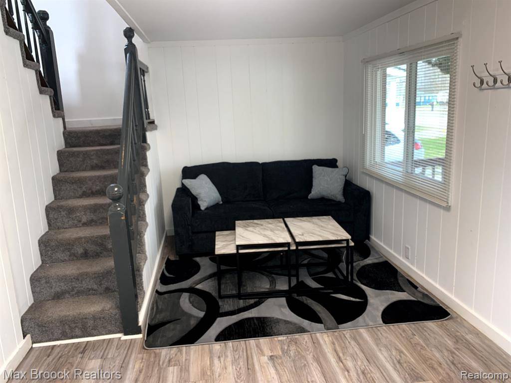 Ira Twp, MI 48023,9315 DIXIE